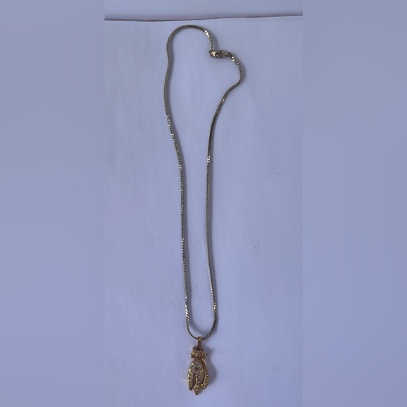 Vintage Avon Cat Pendant 18” necklace - Picture 3 of 5